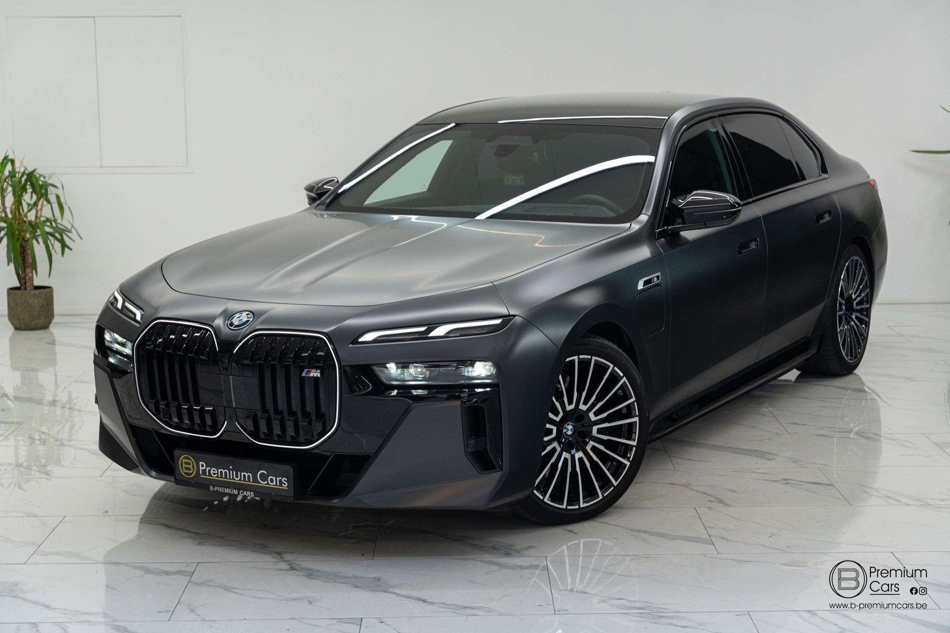 BMW 760 xDrive Individual! FULL OPTIONS! Black pack!, Auto's, Automaat, Gebruikt, 80 g/km, 420 kW