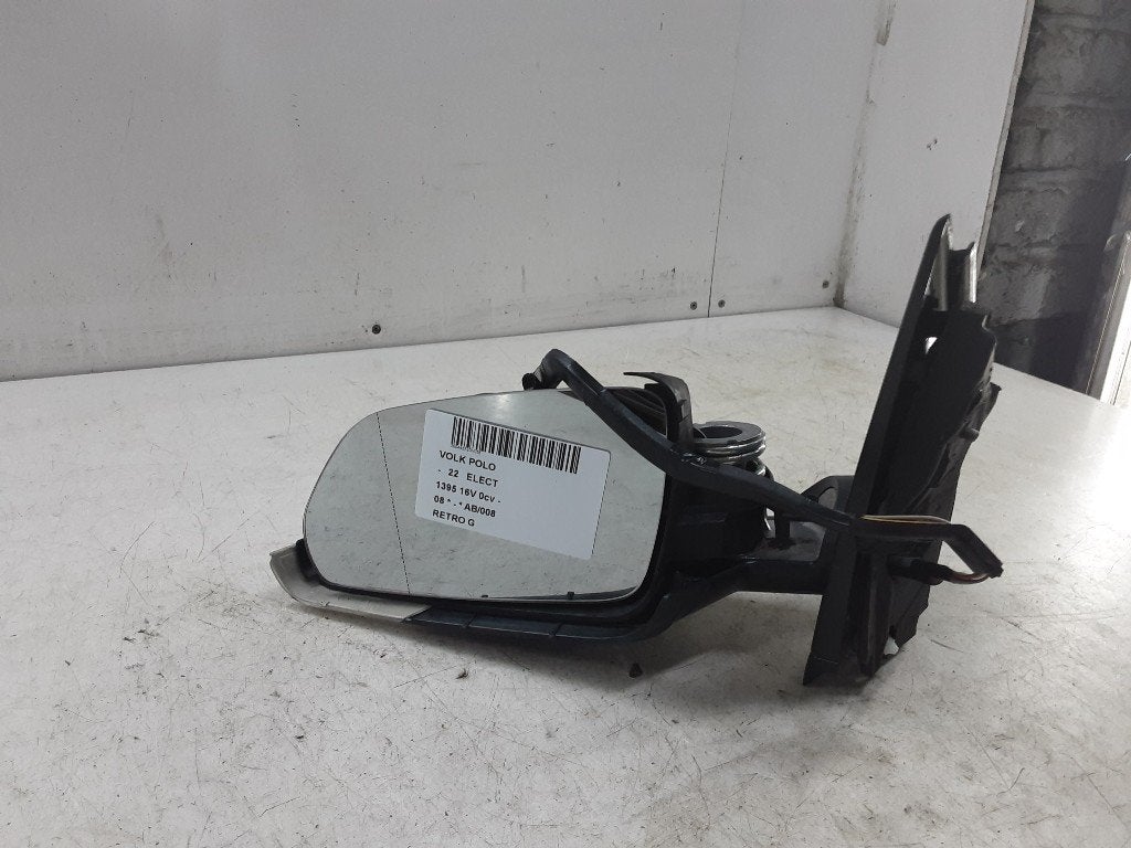SPIEGEL LINKS Volkswagen Polo IV (9N1 / 2/3), Auto-onderdelen, Gebruikt, Volkswagen, Mevr. I. Hauben, Rue de l'Espoir 34 34
4030  GRIVEGNÉE, BE