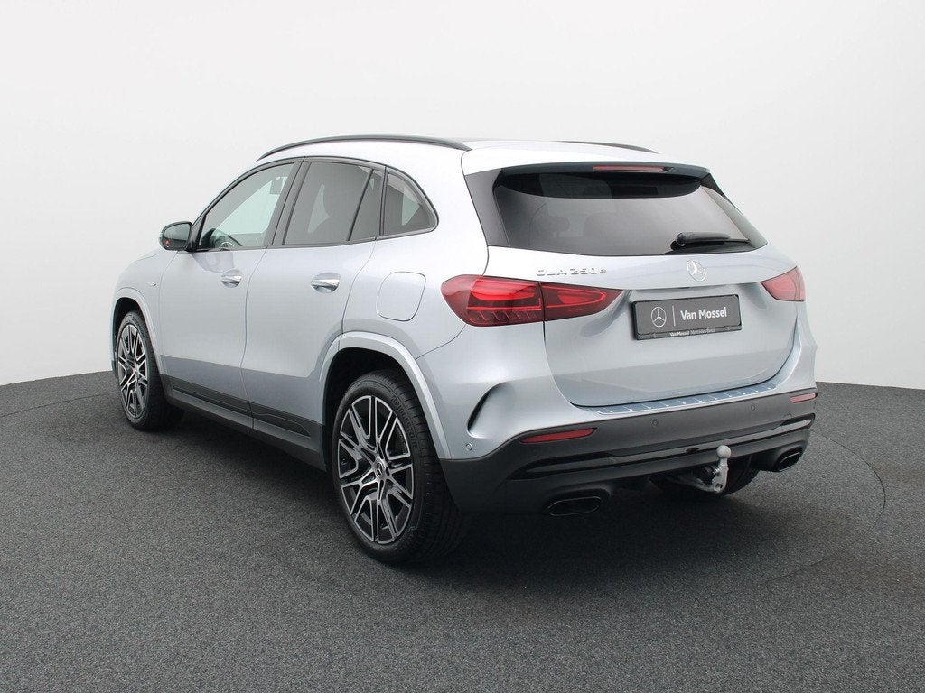 Mercedes-Benz GLA 250 e AMG Line + PREMIUM PLUS PACK + CARPL, Autos, 1800 kg, Euro 6, 16 kWh, https://public.car-pass.be/vhr/bfc483d9-19e1-4bb2-b97d-40deb295000f