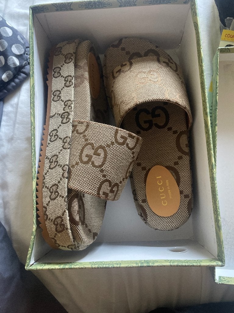 Pantoffels voor dames maat 42, Ophalen, Nieuw