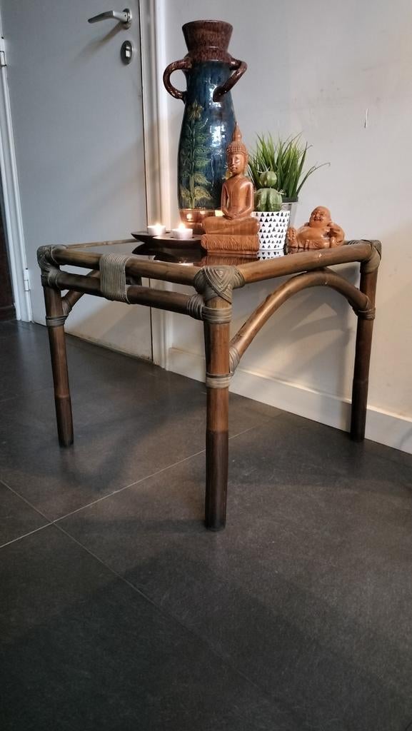 Vintage brutalist rotan-bamboe bijzettafel, Antiek en Kunst, Ophalen