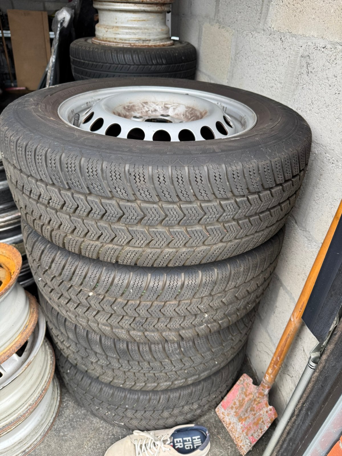 Jantes avec pneus hiver vwT5, Enlèvement ou Envoi, Comme neuf