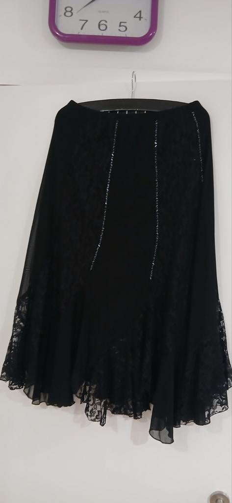Jupe noire, Taille 42/44 (L), Autre, Enlèvement ou Envoi, Comme neuf