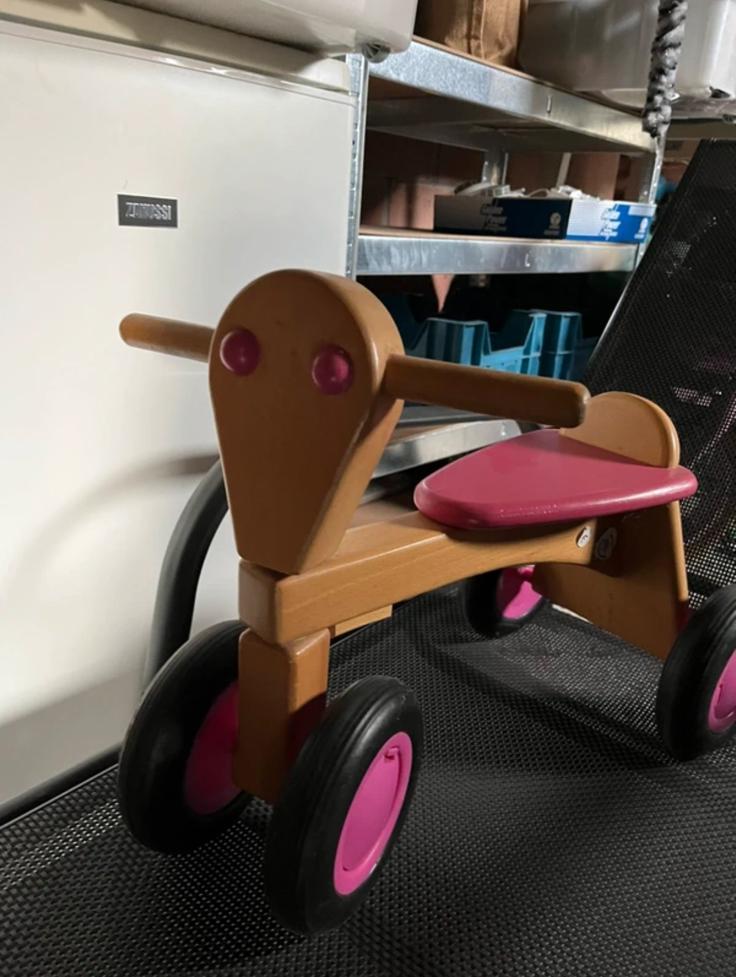 Draisienne en bois avec rose, Enlèvement, Comme neuf, Vélo d'équilibre