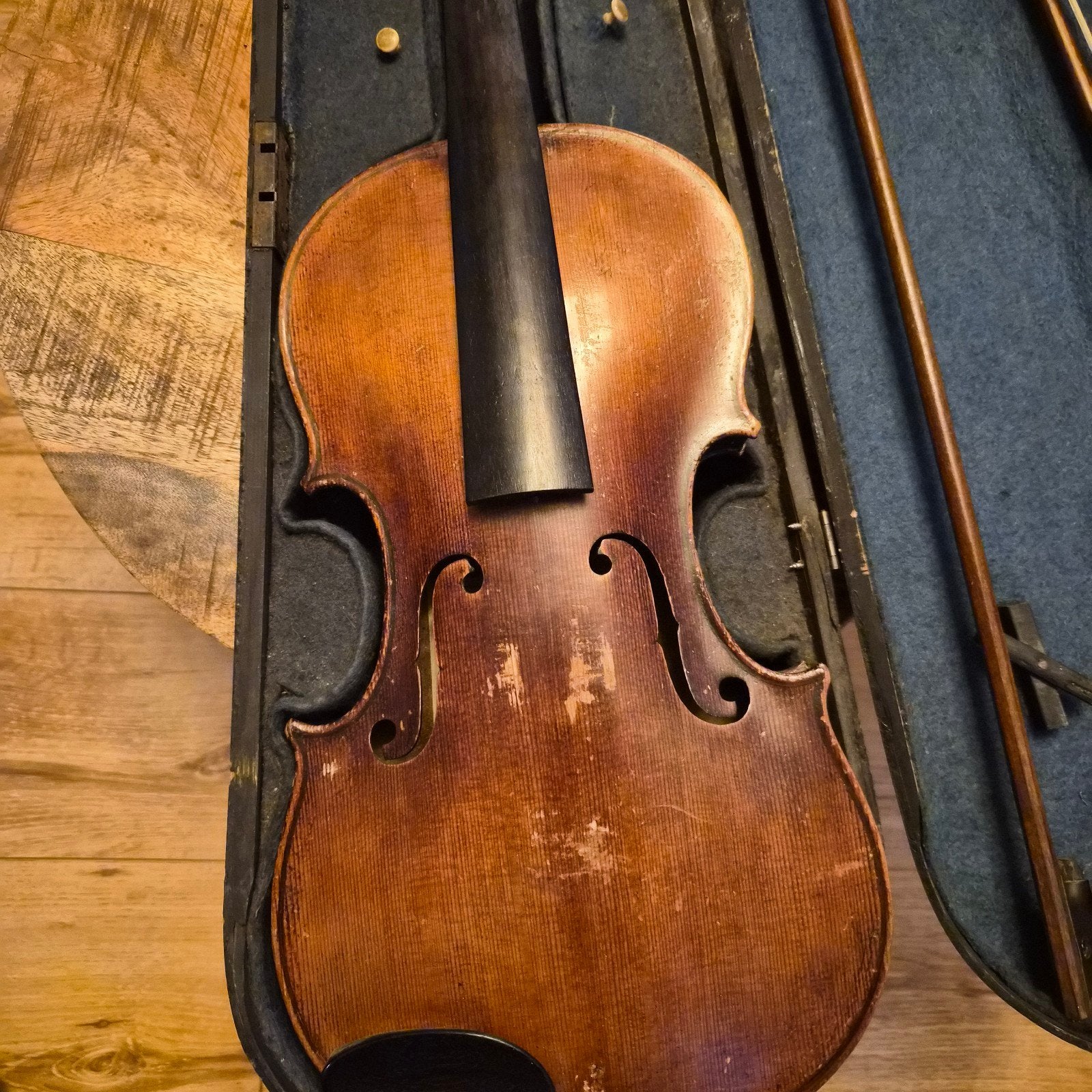 Ladislav F. Prokop. viool, Ophalen, Viool