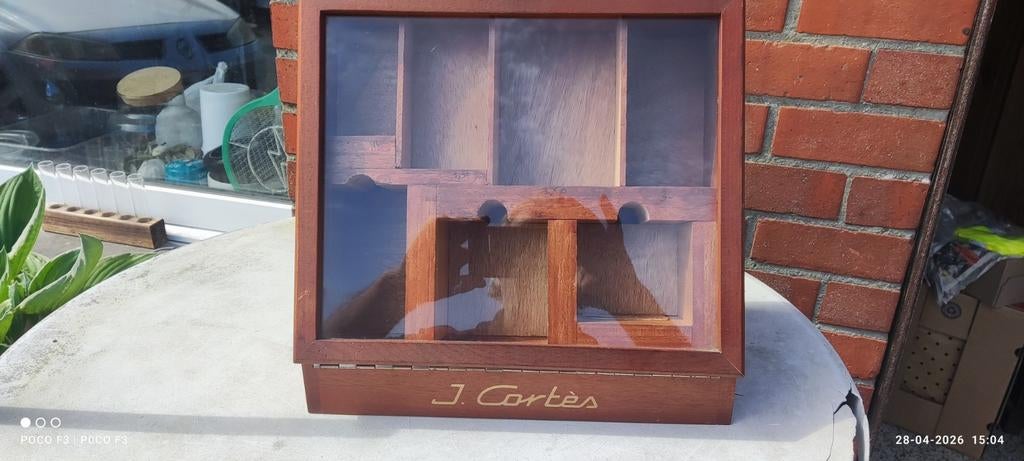 Armoire à cigares Xxxxx - j.cortes xxxxx, Maison & Meubles, Enlèvement