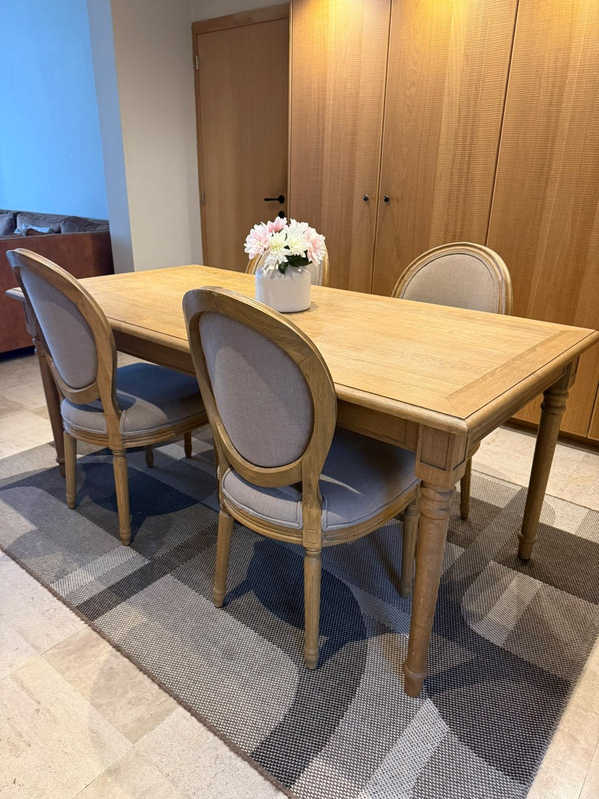 Eiken tafel en stoelen, Enlèvement ou Envoi, Comme neuf