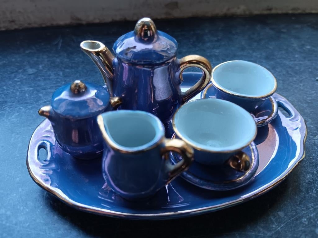 Joli service thé, café des années 50, MINIATURE, en porcela, Collections
