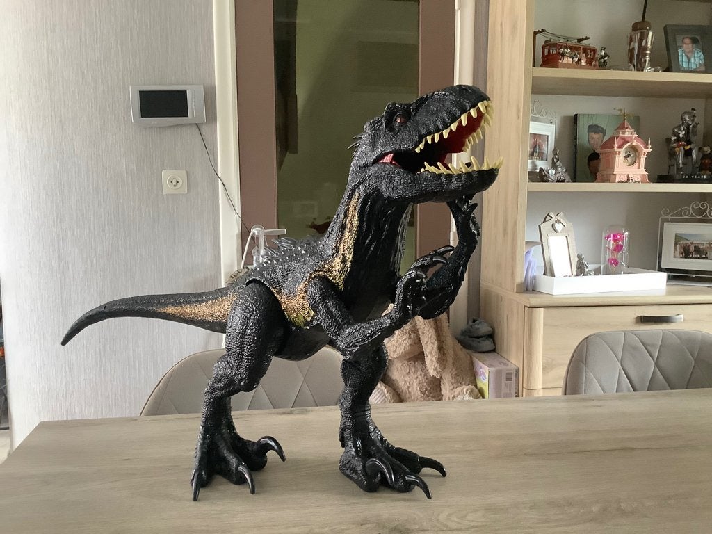 Grand personnage Indoraptor de Jurassic World (53x97 cm), Enfants & Bébés, Jouets | Figurines, Enlèvement ou Envoi, Comme neuf