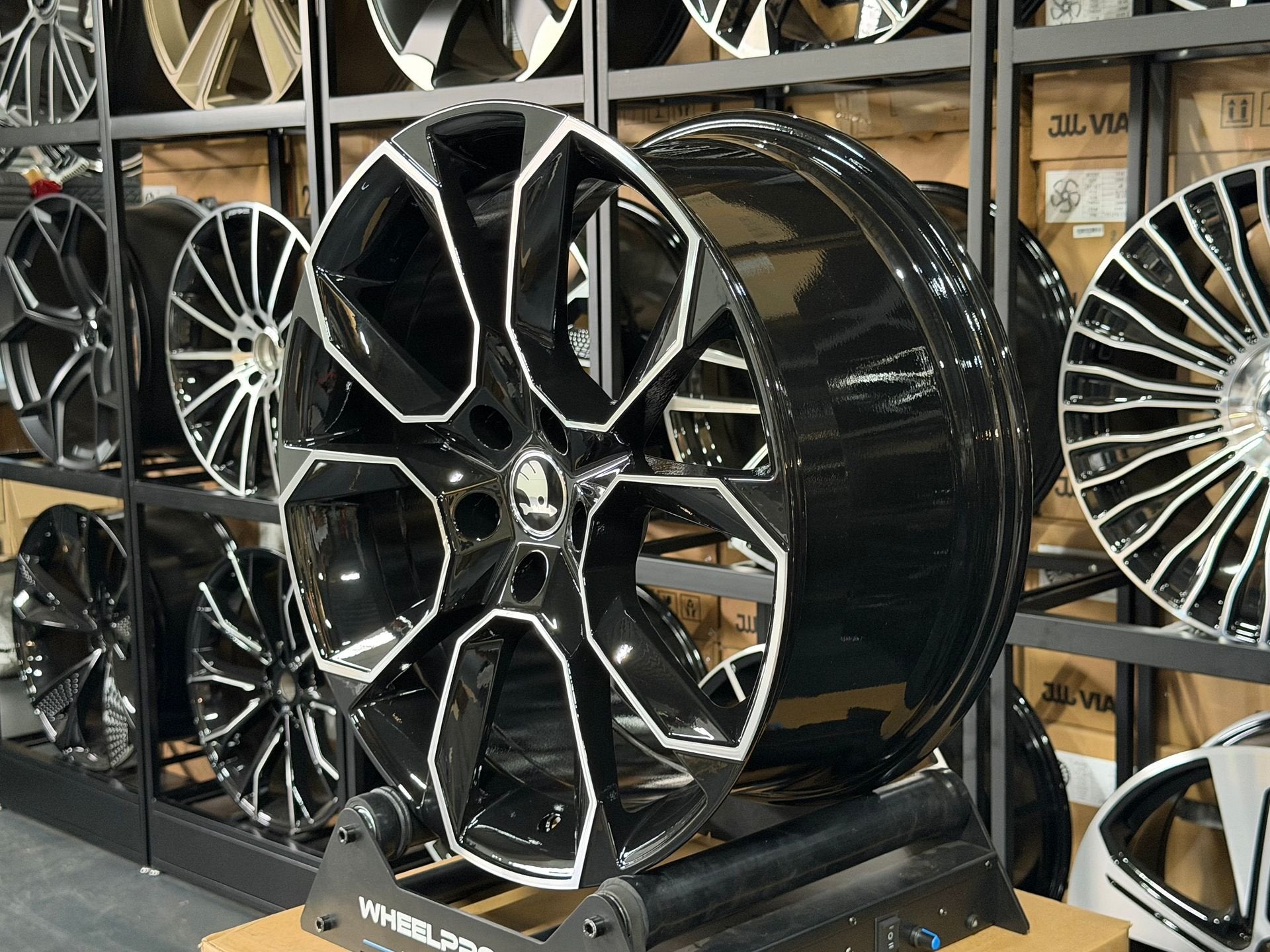 19" SKODA RS look velgen 5X112 SKODA OCTAVIA KODIAQ KAROQ VW, Auto-onderdelen, Velg(en), -, -, Nieuw