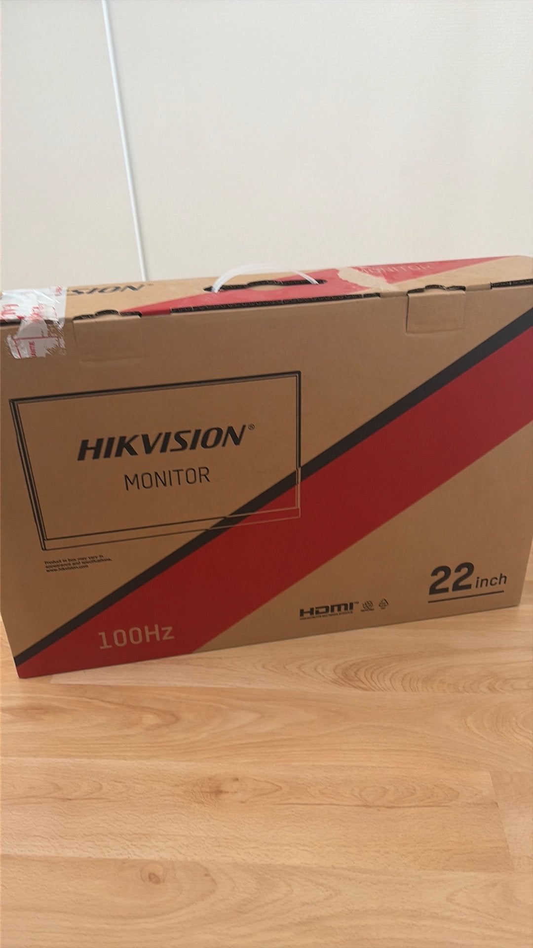 Moniteur hikvision 100hz 22 inch dans la boite neuf, Ophalen, Zo goed als nieuw