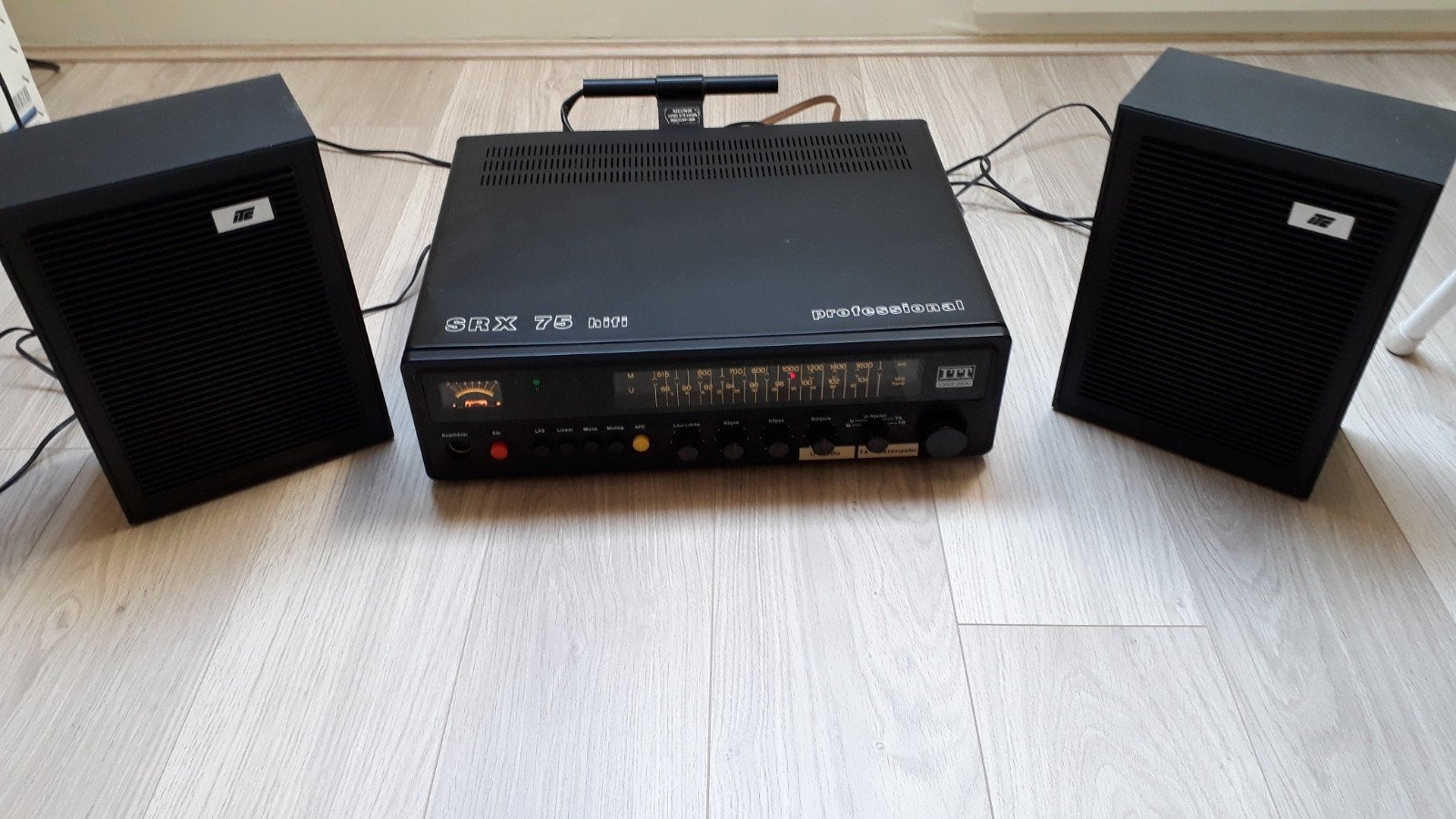 Versterker ITT  Schaub - Lorenz SRX75, Musique & Instruments, Amplis | Clavier, Moniteur & Sono, Enlèvement