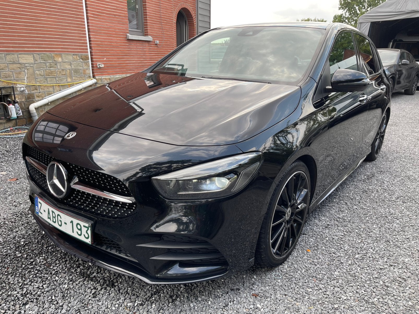 Mercedes B-klasse, Monovolume, Parkeersensor, Alcantara, Zwart