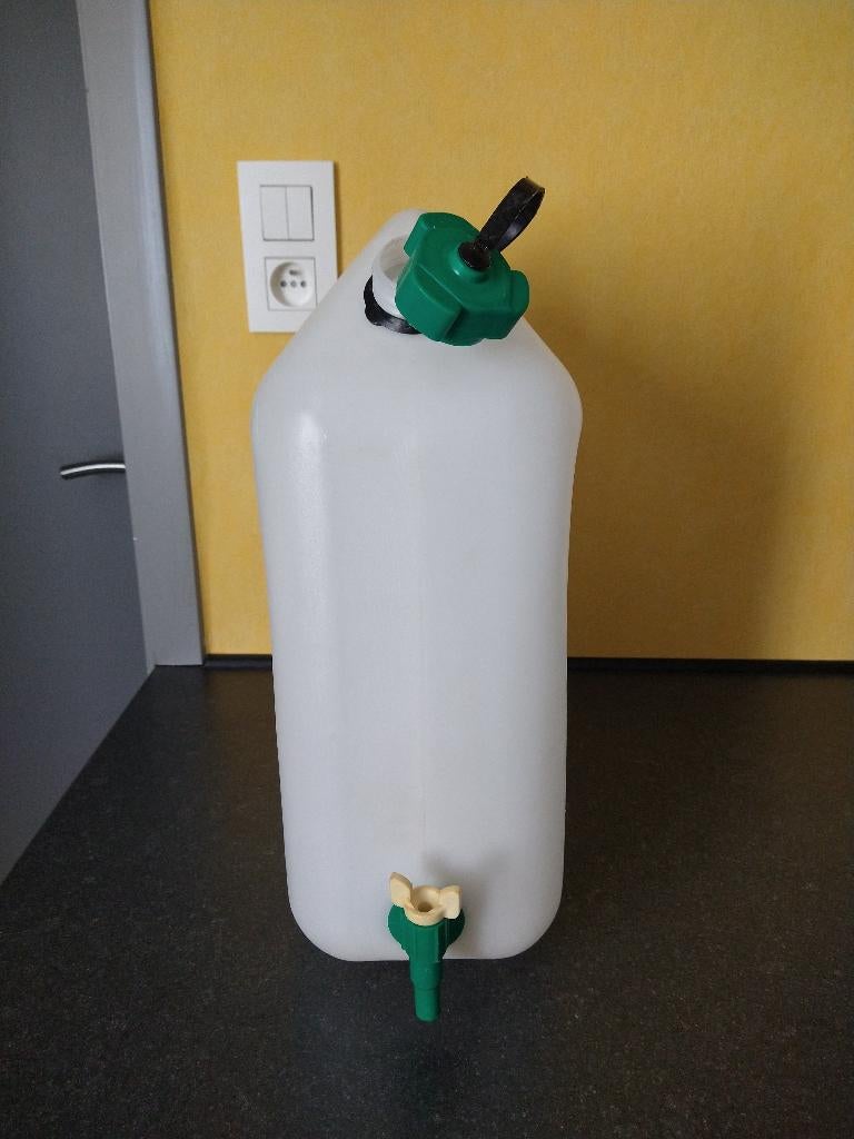 Jerrycan - Bidon 20l / Enkel gebruikt voor drinkwater, Ophalen
