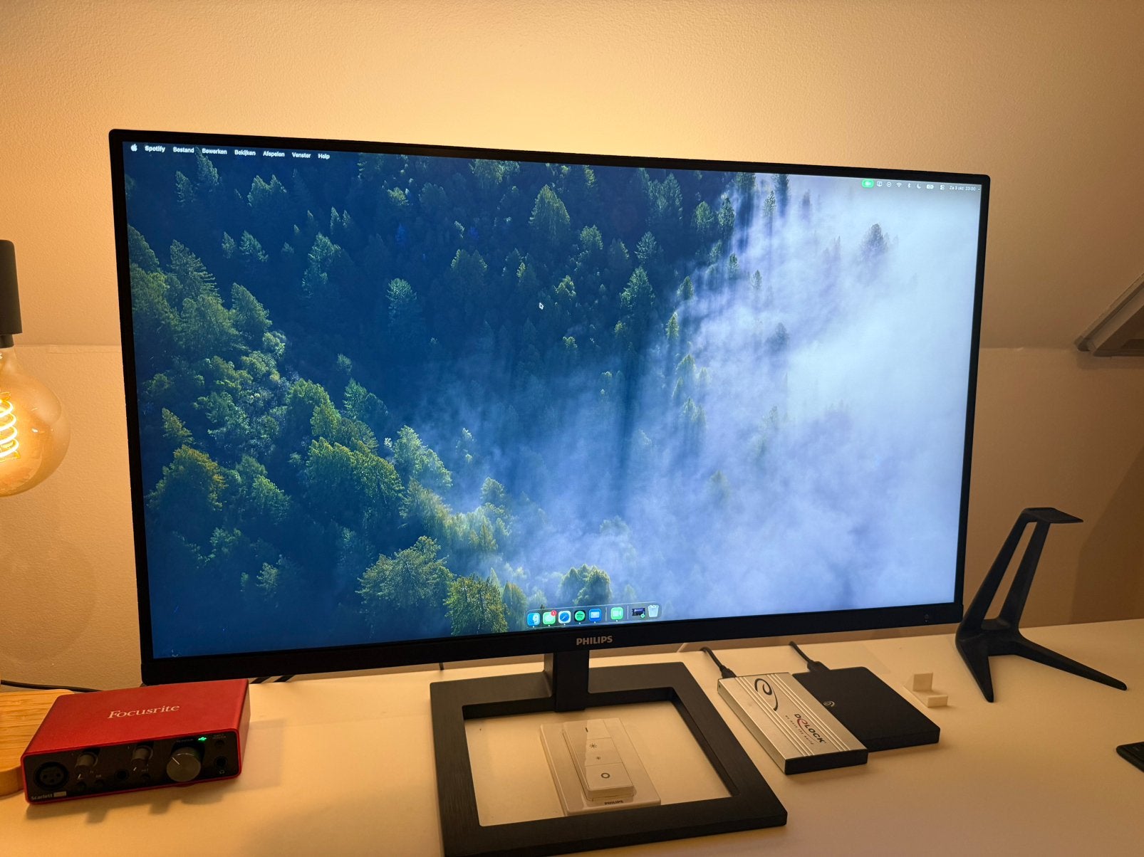 Philips 4k Monitor Scherm - 27" inch, Ophalen, Zo goed als nieuw