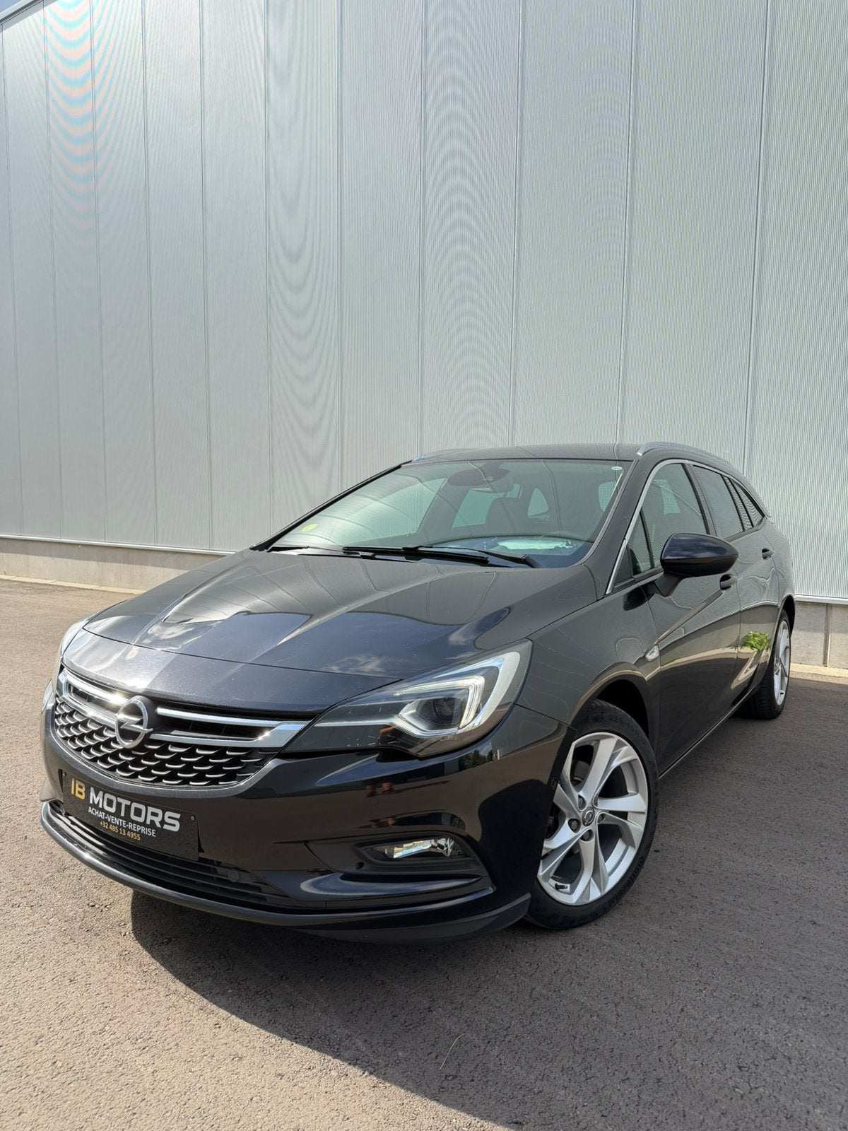 Opel Astra Sports Tourer 2019, Auto's, Voorwielaandrijving, 0 cilinders, Zwart, Bedrijf