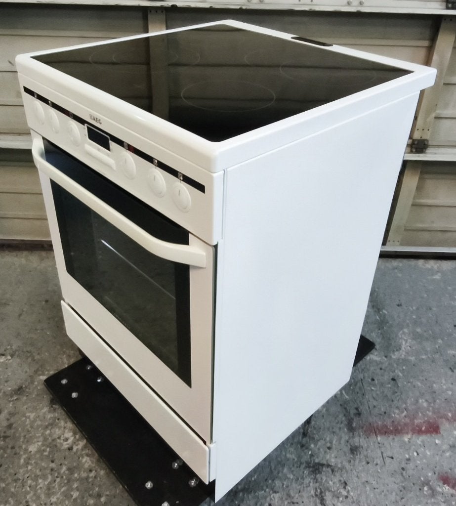 CUISINIERE AEG 47056 - VITRO, Electroménager, 85 à 90 cm, 4 zones de cuisson, Comme neuf, 45 à 60 cm