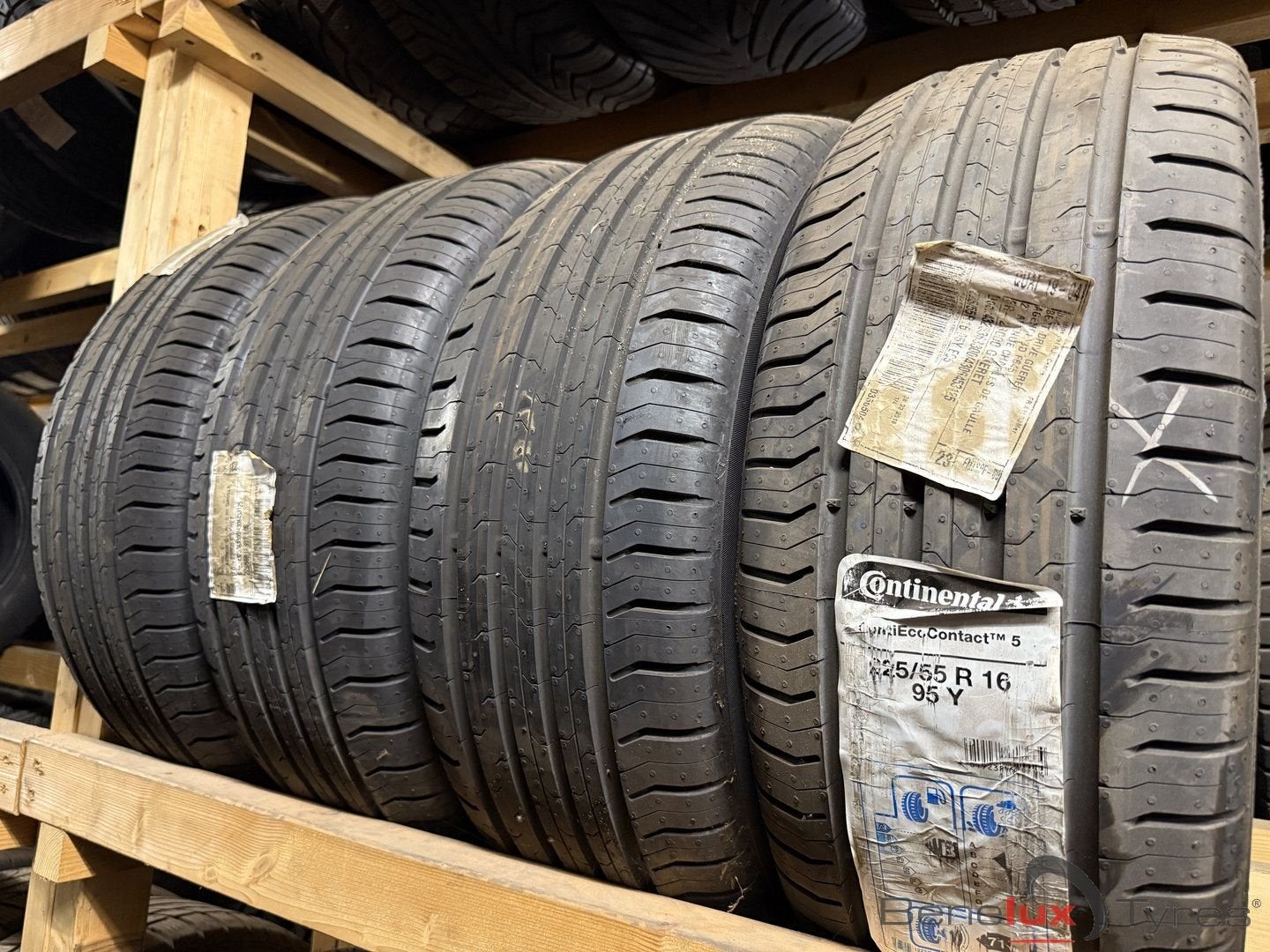NIEUW 225/55R16 95Y Continental 225/55 R16 225/55/16 2255516, Auto-onderdelen, Ophalen, -, Nieuw, Band(en)