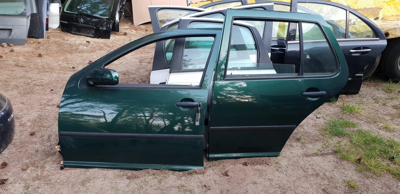 VW GOLF 4 PORTIEREN LV+LA BJ 98 TOT 2004, Autos : Pièces & Accessoires, -, Utilisé, Porte, -