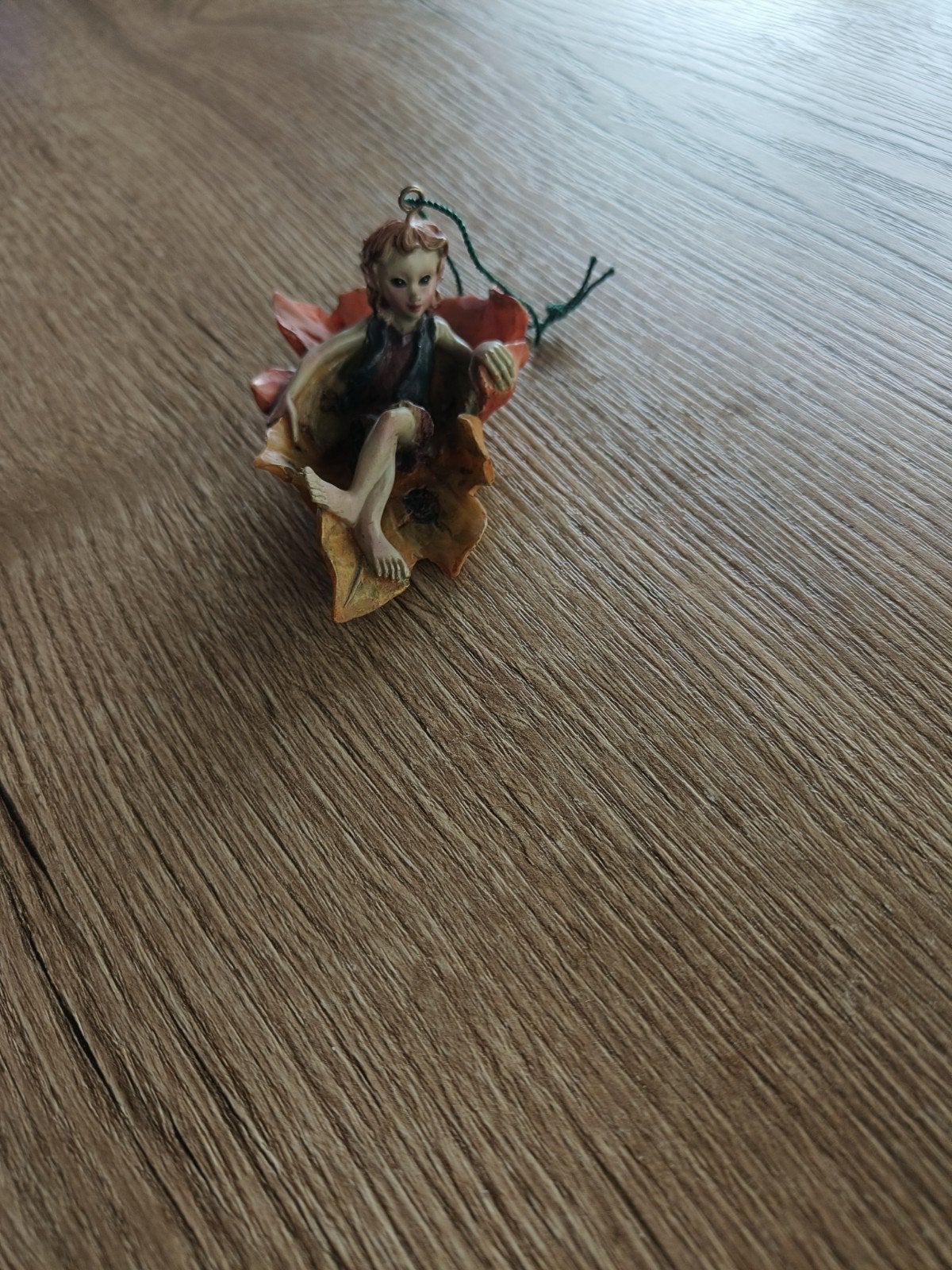 Beeldjes van steen, Ophalen
