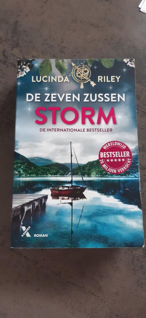 Lucinda Riley - De Zeven Zussen - Storm, Boeken, Ophalen
