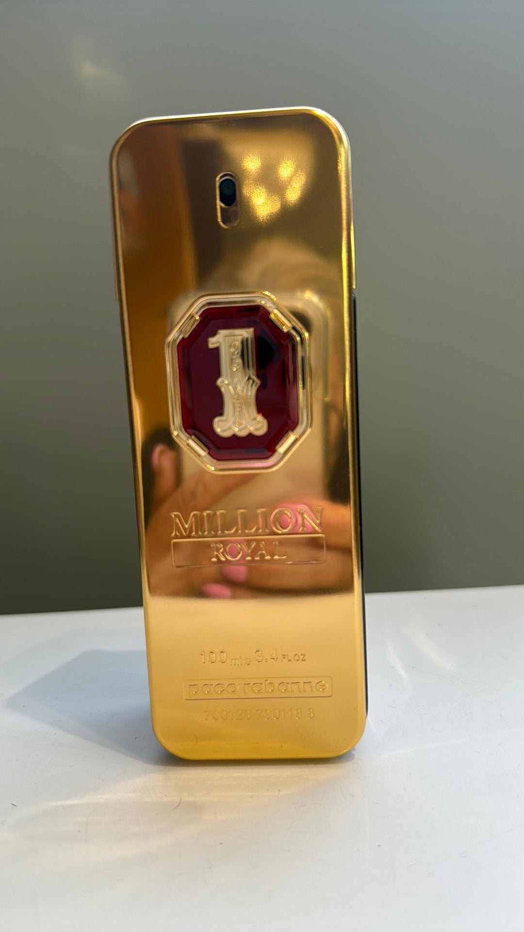 1 million. Paci rabanne, Enlèvement ou Envoi, Comme neuf