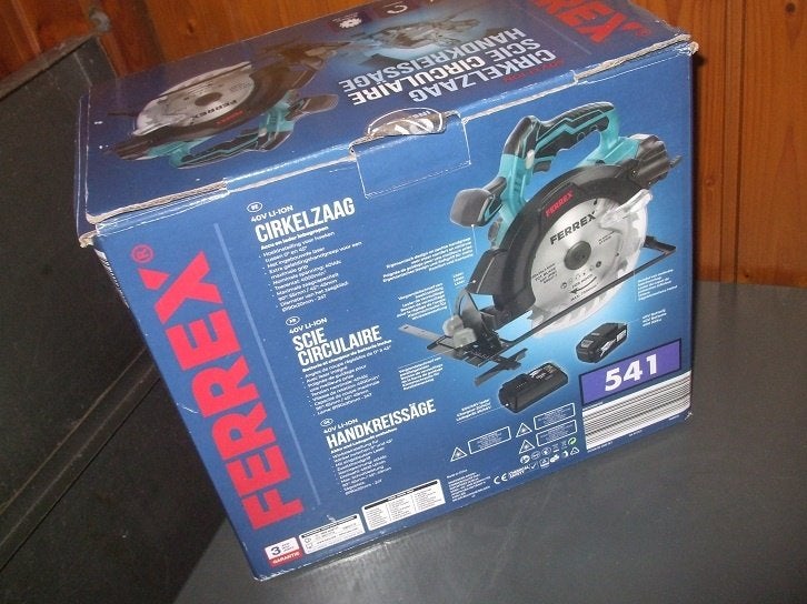 FEREX ELECTRONIC CIRKELAAR (NIEUW), Doe-het-zelf en Bouw, Ophalen of Verzenden, Nieuw, Cirkelzaag