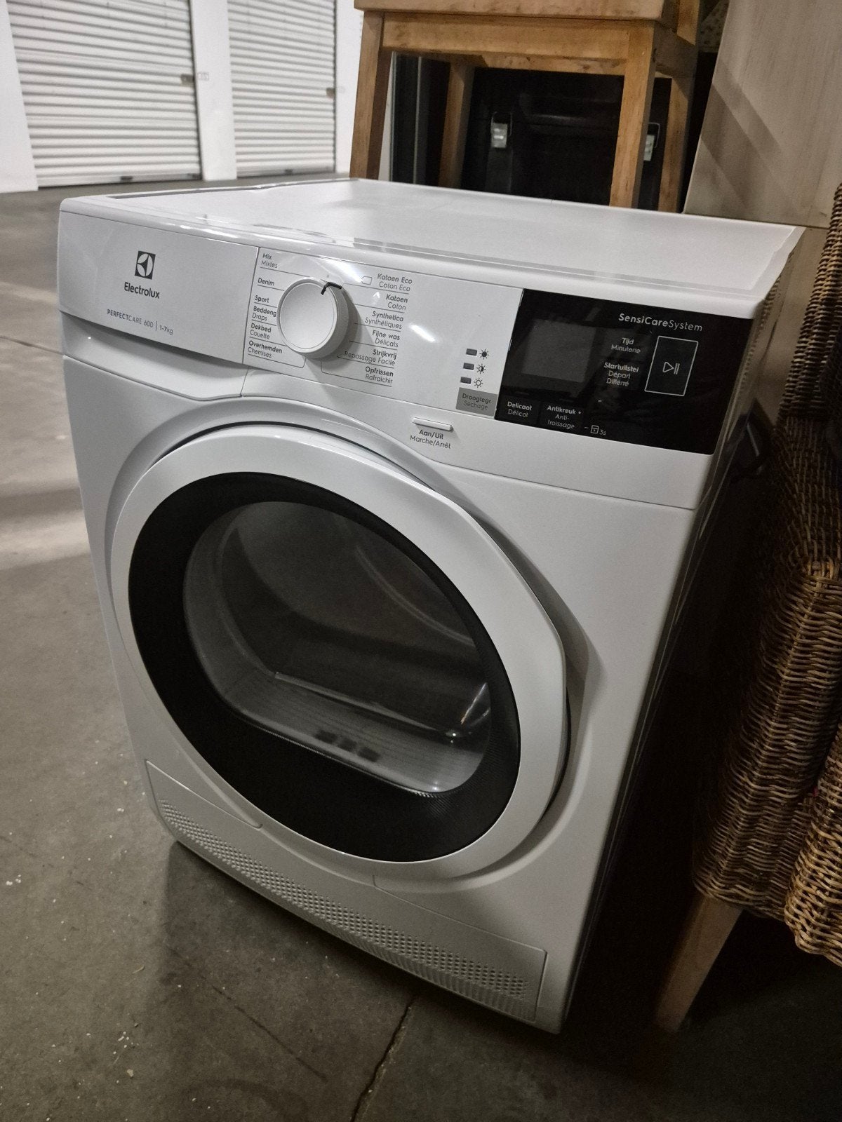 Electrolux Perfect Care 600 en excellent état., Classe énergétique A ou plus économe, Comme neuf, Enlèvement, Autres types