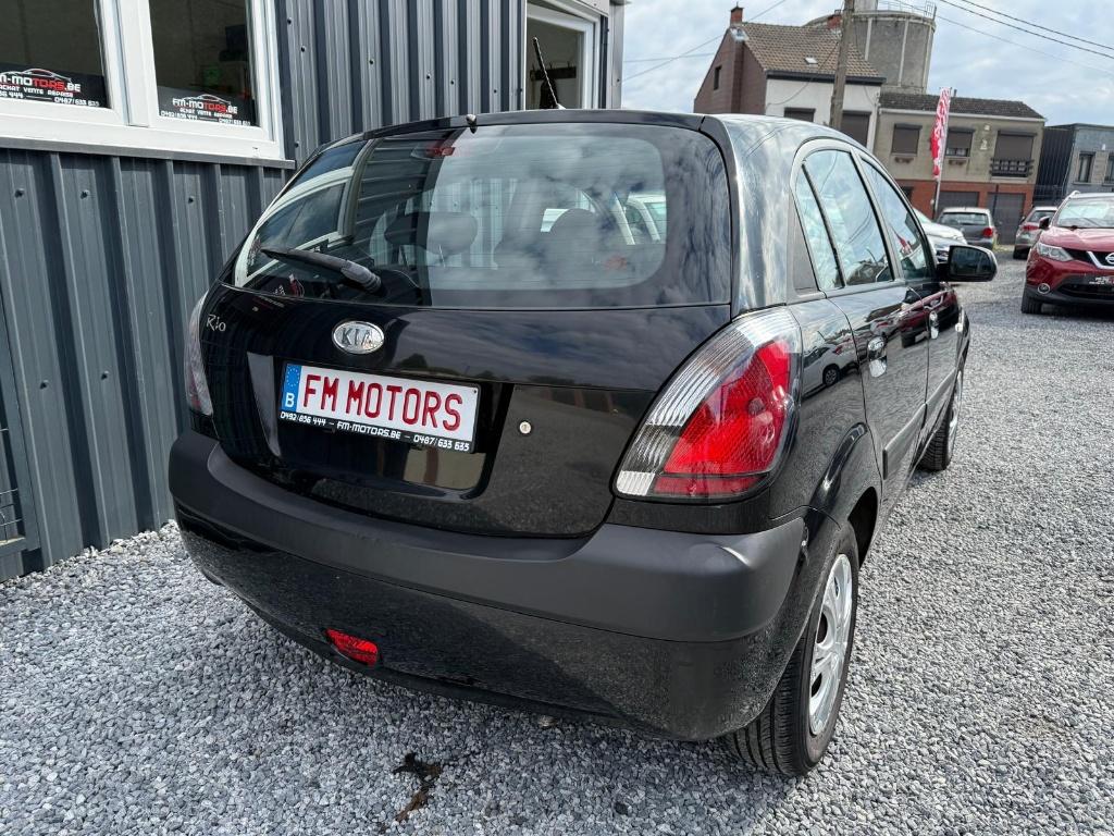 Kia Rio 1.4i / Clim / Entretien + CT OK + Garantie 1 an, Autos, Achat, Entreprise, Garantie prolongée, Boîte manuelle