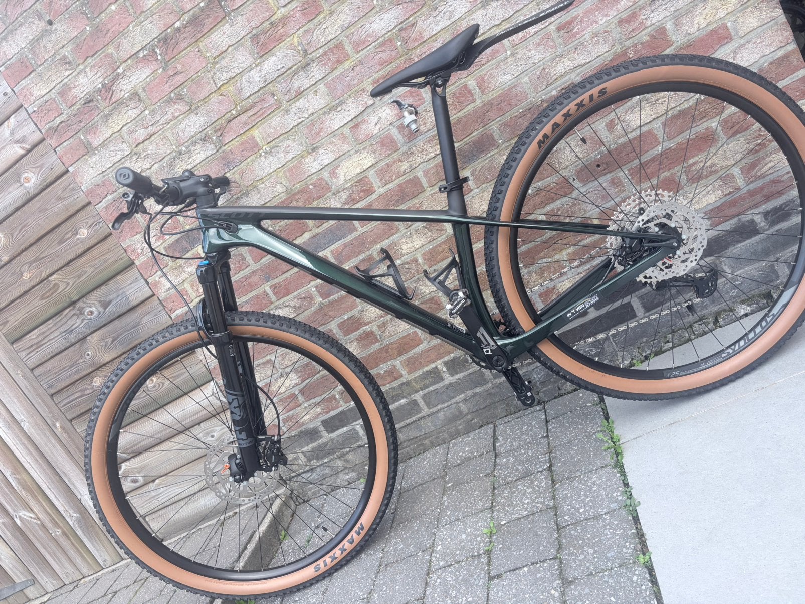 scott scale 930, Enlèvement, Comme neuf