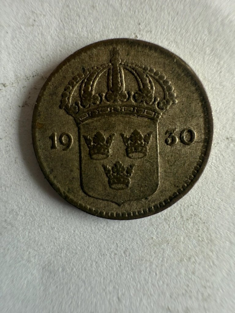 Pièce argent Suède 10 Öre 1930 Gustave V Tre Kronor, Enlèvement ou Envoi, Autres pays, Monnaie en vrac, Argent