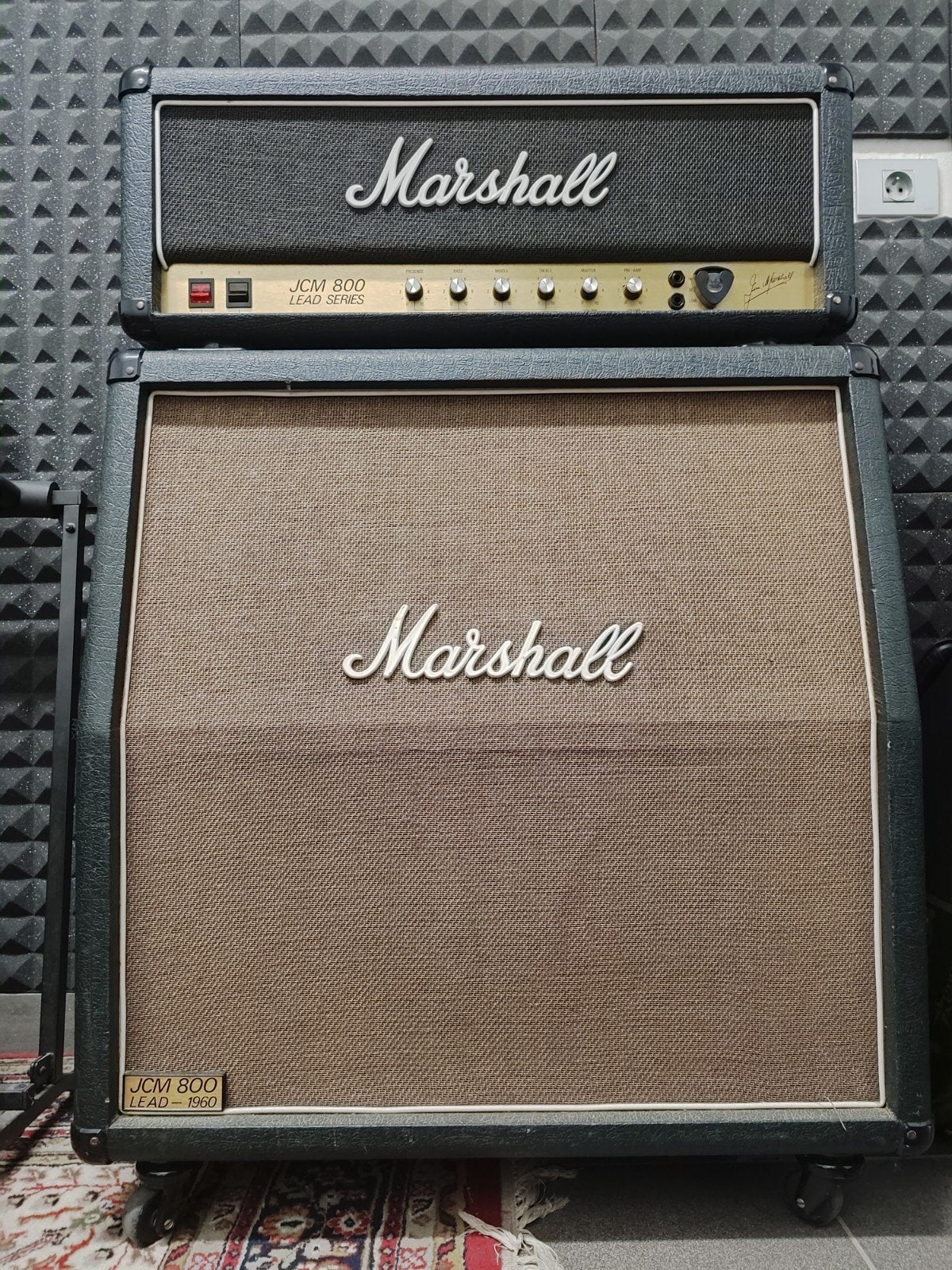 Marshall JCM800 uit 1981 met 4x12 cab, Musique & Instruments, Enlèvement