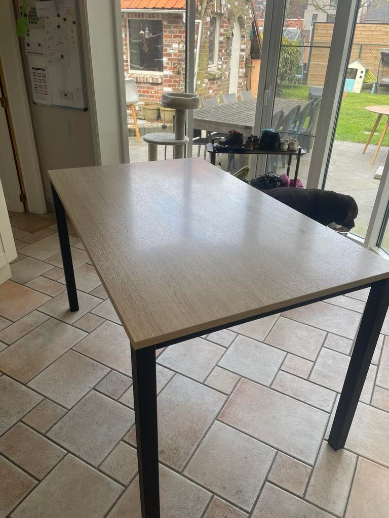 Hoge Tafel, Ophalen