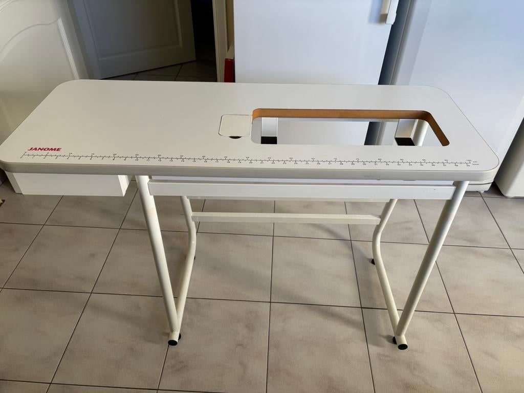 Janome naaitafel, Enlèvement, Neuf, Machine à coudre, Janome