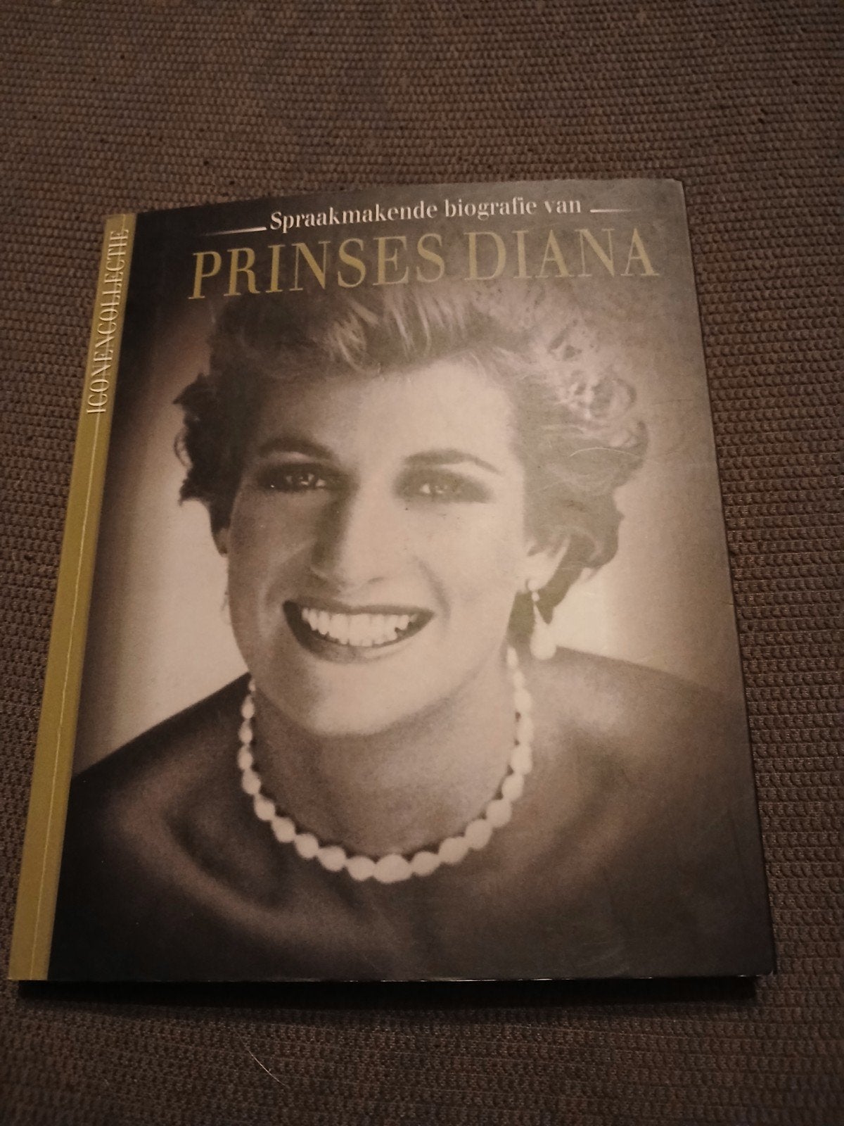 biografie Prinses Diana., Livres, Enlèvement