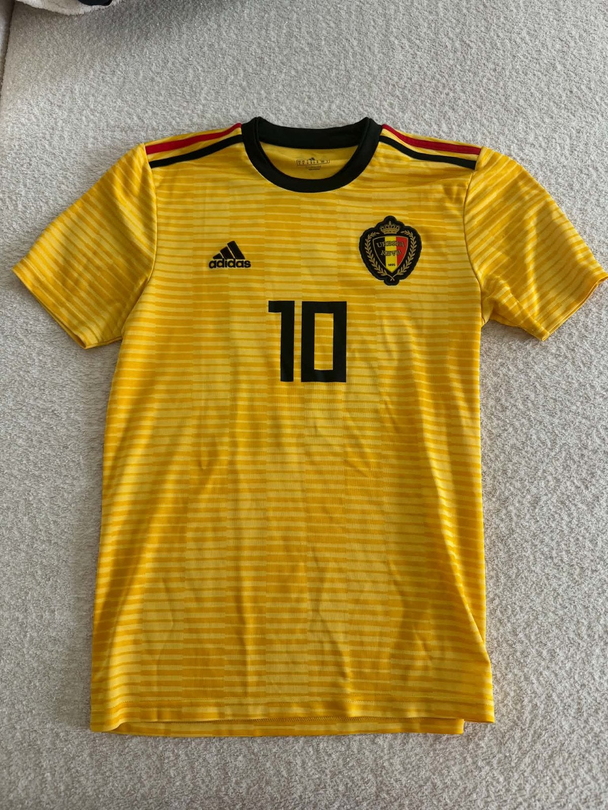 Origineek truitje van rode duivels wk 2018, Ophalen of Verzenden, Zo goed als nieuw