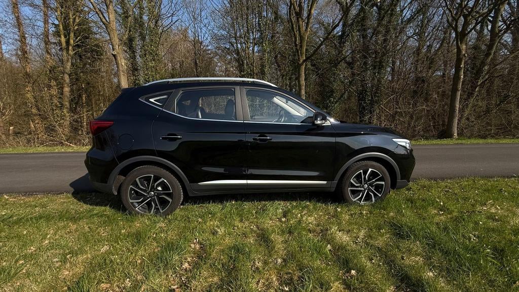 MG ZS 2024 UITSTEKENDE STAAT, Cuir, Achat, 82 kW, Entreprise