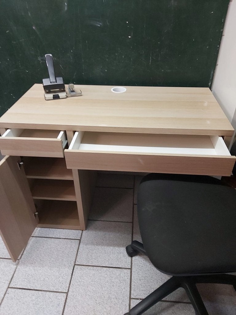 Bureau cool 150 cm par 50 cm, Maison & Meubles, Bureau d'écolier, 150 cm, 50 cm, Avec tiroirs