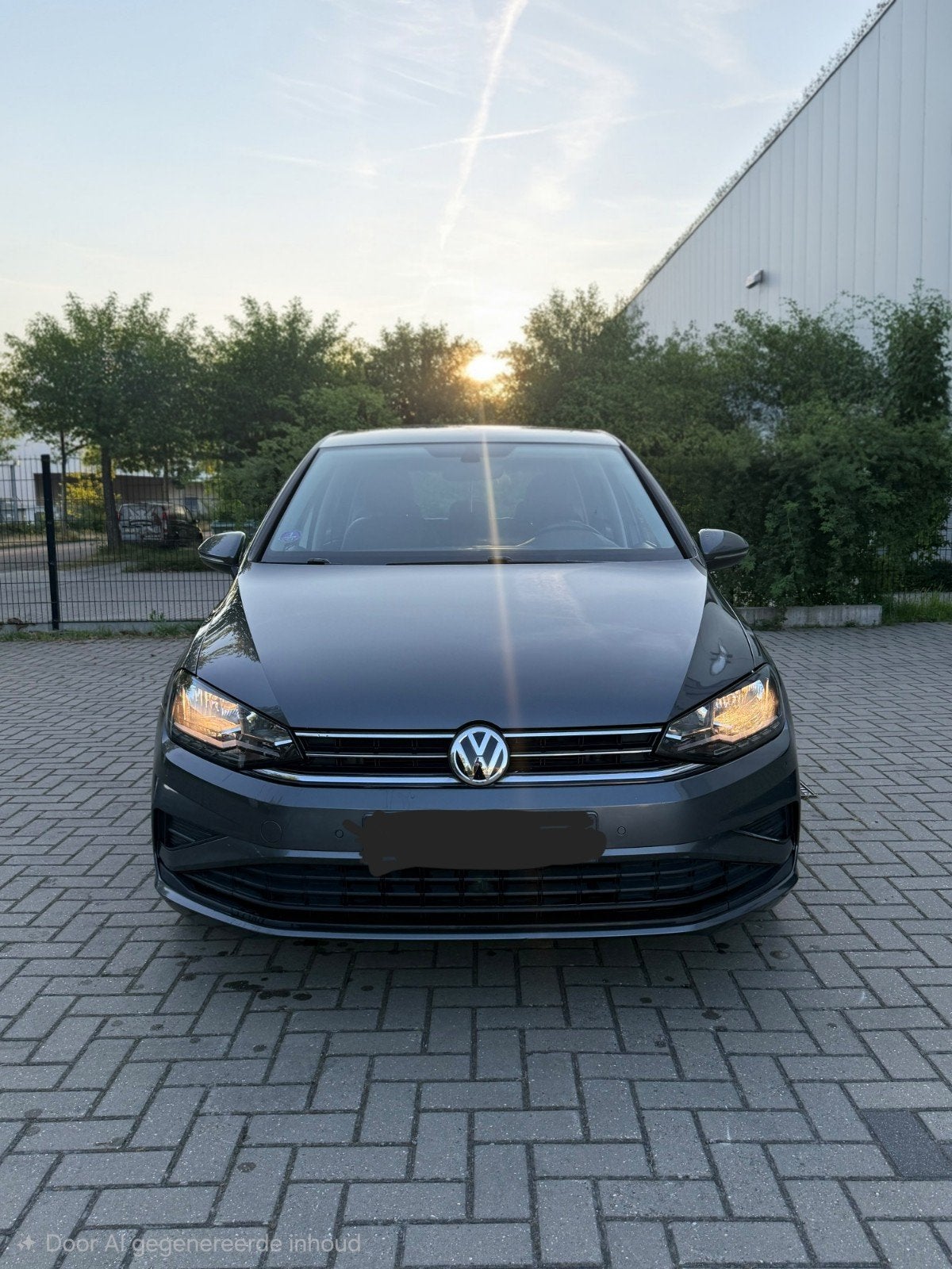 VW GOLF SPORTSVAN, Autos, Cuir, Argent ou Gris, Achat, Euro 6