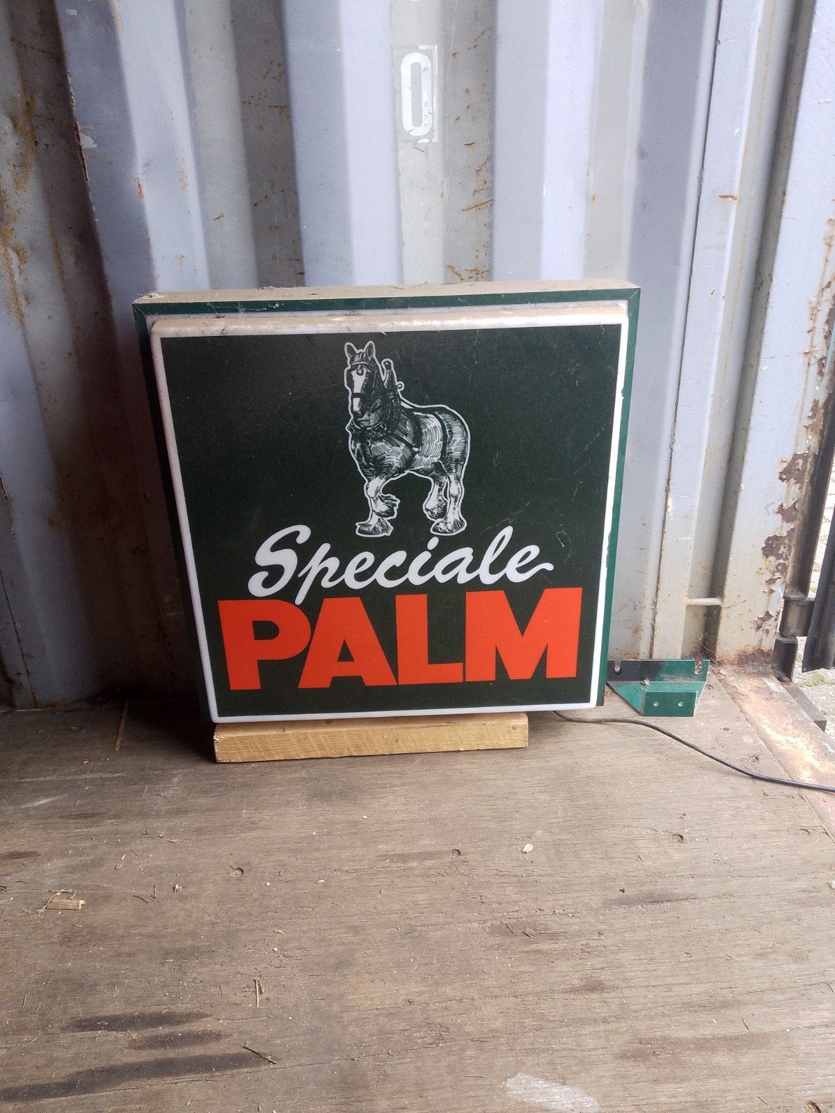 Palm licht reclame bord, Ophalen, Gebruikt, Lichtbak of (neon) lamp