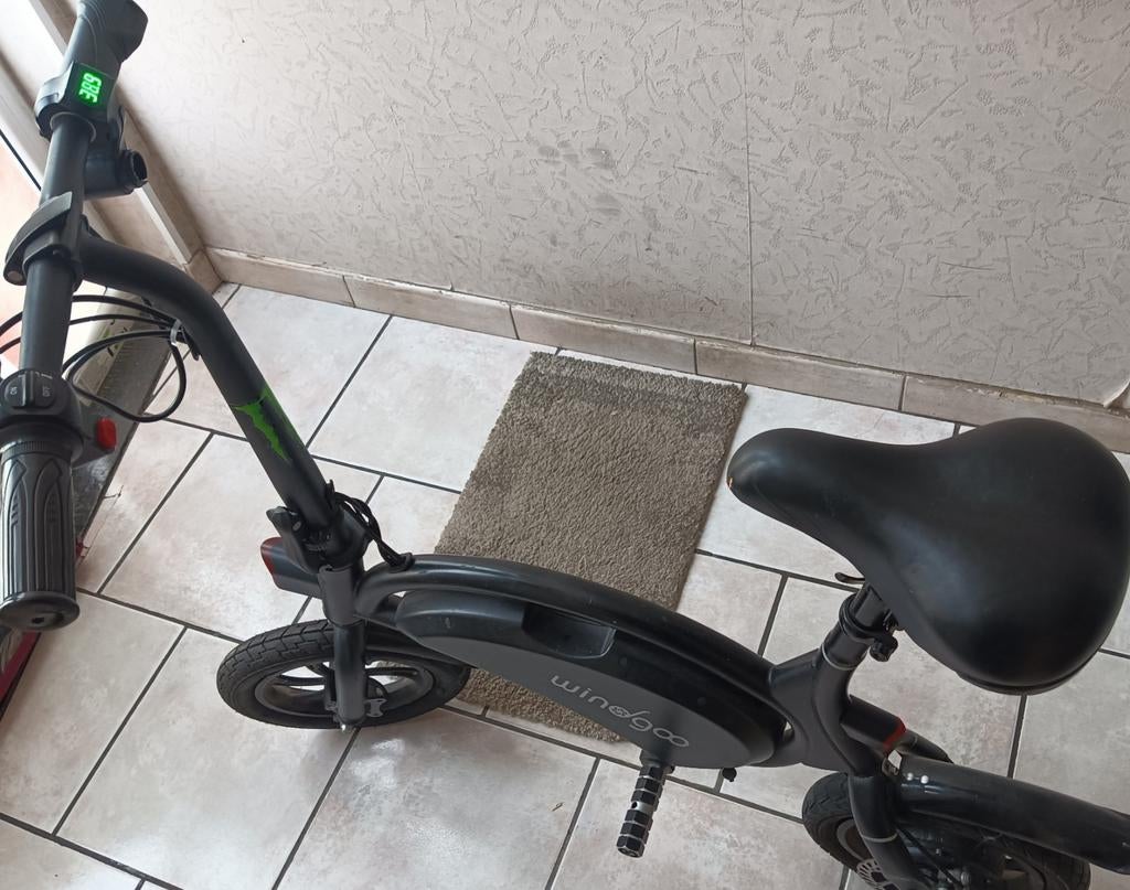 Trottinette électrique avec siège, Enlèvement