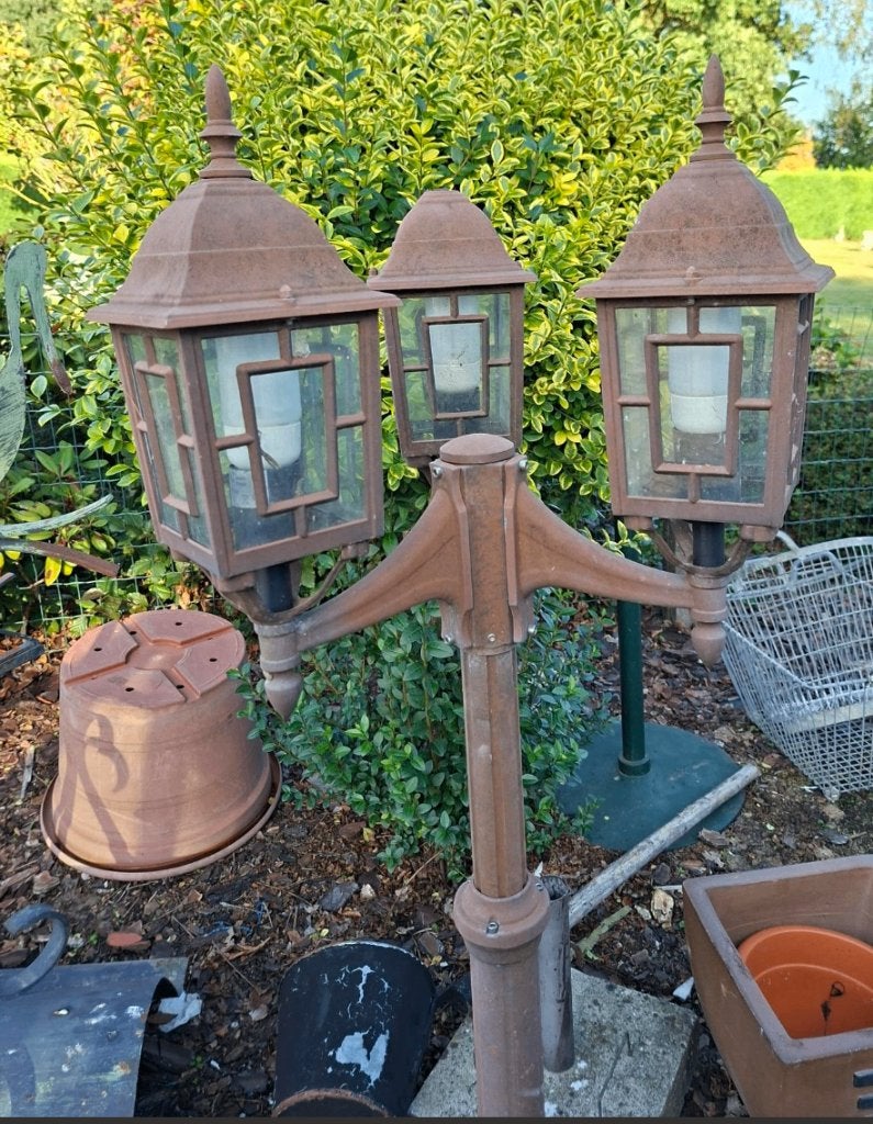LAMPADAIRE À TROIS LANTERNES, 50 à 250 watts, Lampadaire, Enlèvement ou Envoi, LED