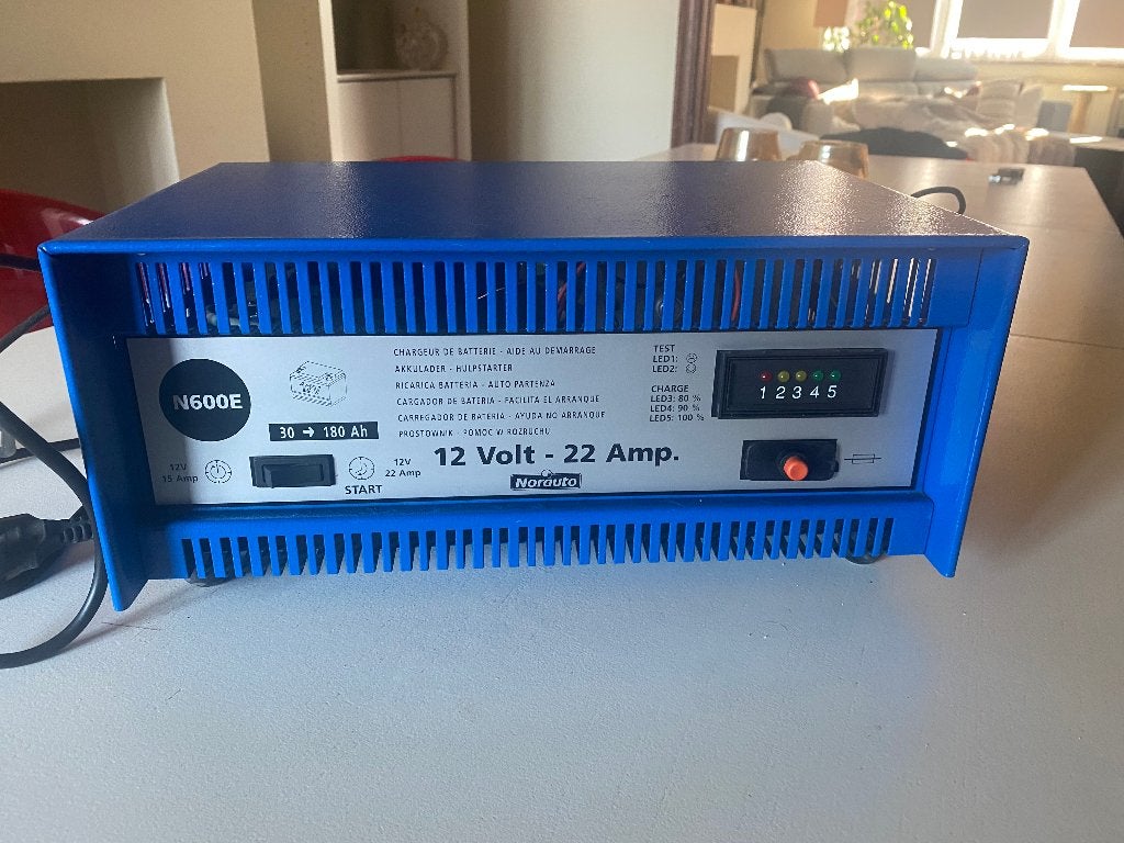 Chargeur batterie Auto Booster Norauto N600E, Autos : Pièces & Accessoires, Enlèvement ou Envoi, Utilisé