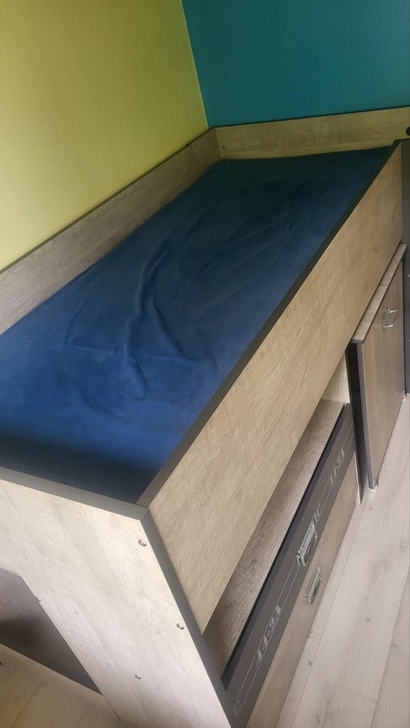 Lit combiné bureau, Enlèvement, Comme neuf, Lit mi-hauteur mezzanine