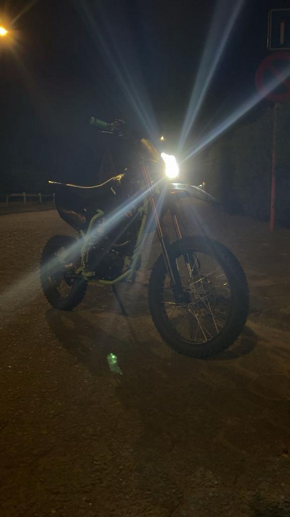 Crosser 150cc tekoop/ruilen, Fietsen en Brommers, Brommers | Derbi, Ophalen, Zo goed als nieuw, 6 versnellingen, 150 cc