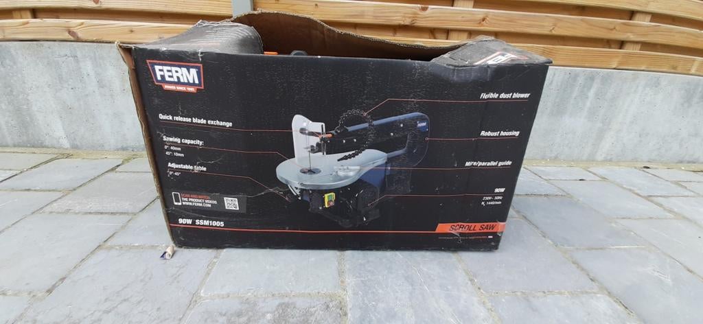 Figuurzaagmachine Ferm, Ophalen