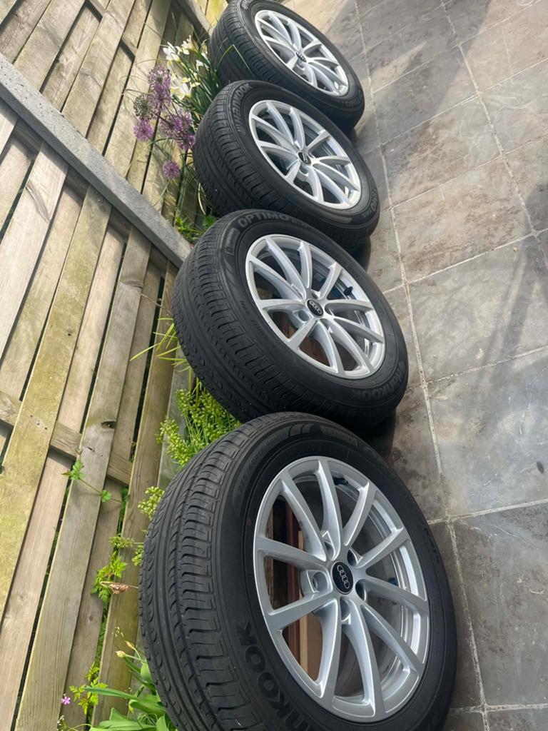 Audi 225/60/17, Auto-onderdelen, Ophalen