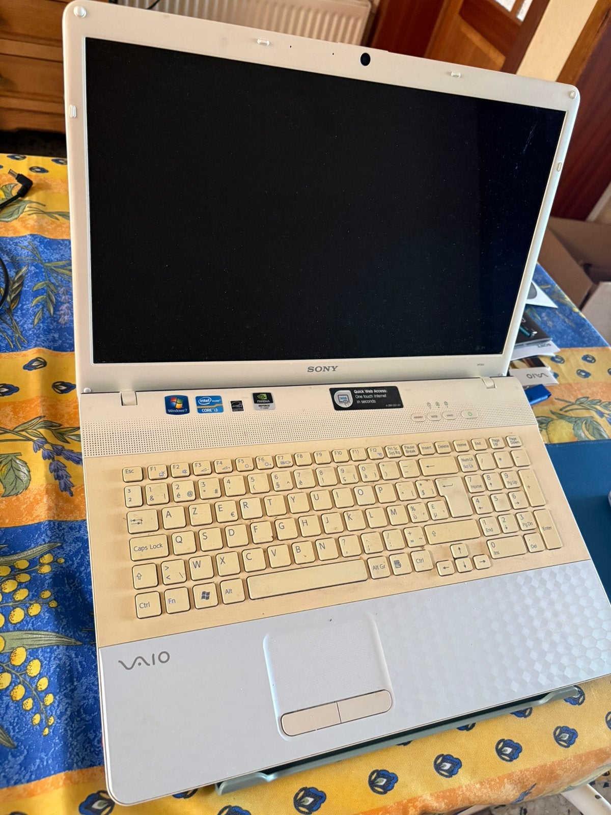 Ancien PC portable SONY VAIO 15,5 voir photos et description, Informatique & Logiciels, Enlèvement ou Envoi
