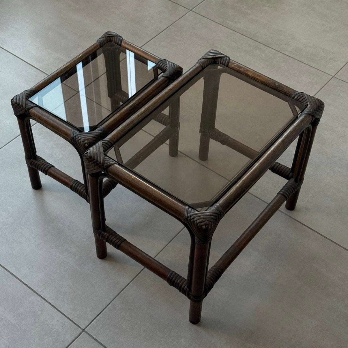 2 Nestling tables, Maison & Meubles, Enlèvement, Utilisé