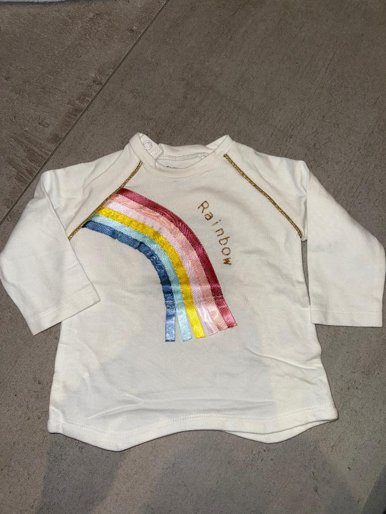 Pull TQf blanc à motif arc-en-ciel, Kinderen en Baby's, Babykleding | Maat 86, Nieuw, H&M, TQF Collection, Ophalen of Verzenden